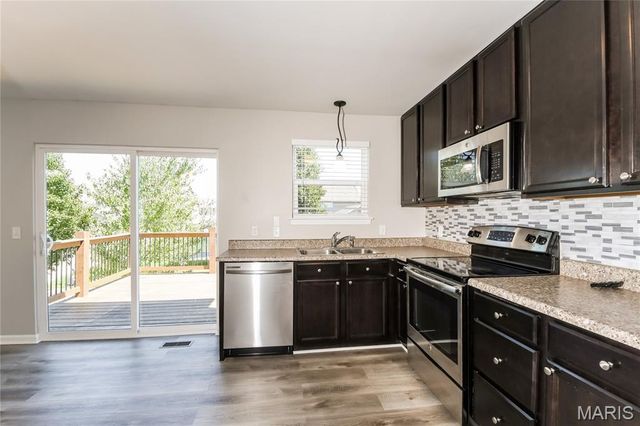 114 Shire Drive, Lake St Louis, MO 63367