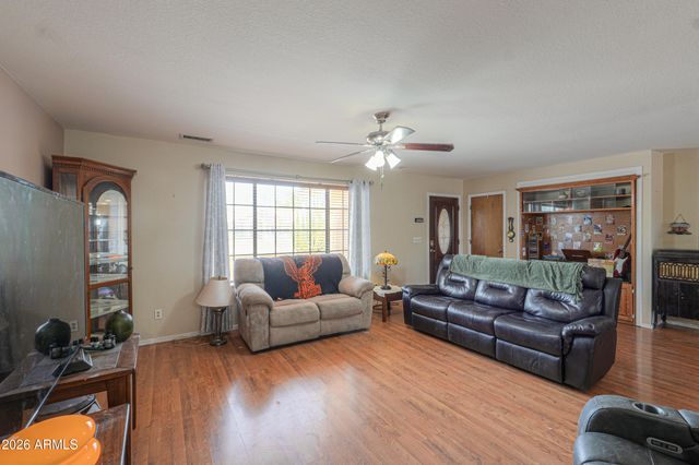 14975 S OAKMONT Drive, Arizona City, AZ 85123