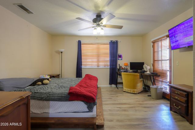 14975 S OAKMONT Drive, Arizona City, AZ 85123
