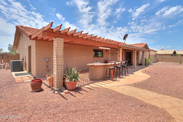 14975 S OAKMONT Drive, Arizona City, AZ 85123