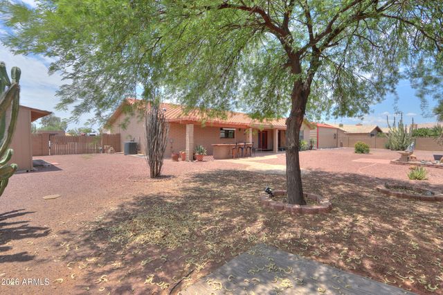 14975 S OAKMONT Drive, Arizona City, AZ 85123