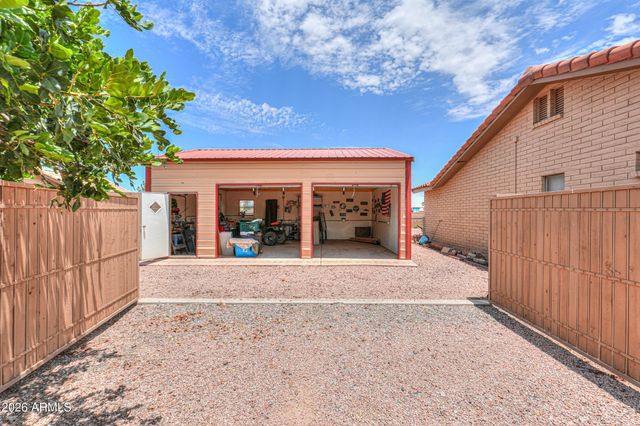 14975 S OAKMONT Drive, Arizona City, AZ 85123