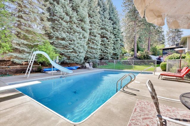 2205 S Conklin Rd, Veradale, WA 99037