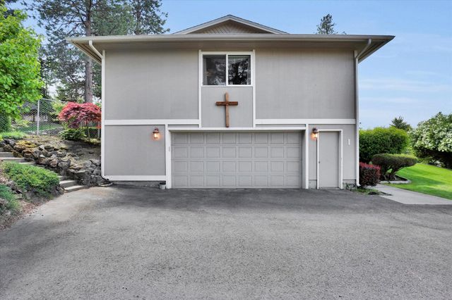 2205 S Conklin Rd, Veradale, WA 99037