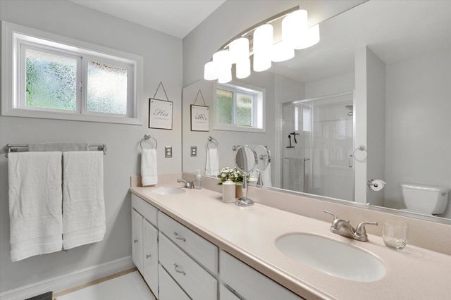 2205 S Conklin Rd, Veradale, WA 99037