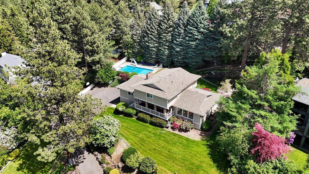 2205 S Conklin Rd, Veradale, WA 99037