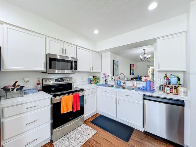 13403 FAIRWAY GLEN DRIVE 104, Orlando, FL 32824