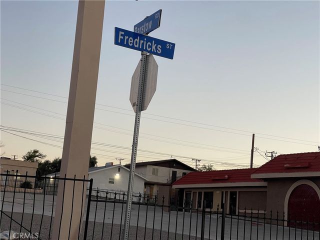226 E Fredricks, Barstow, CA 92311