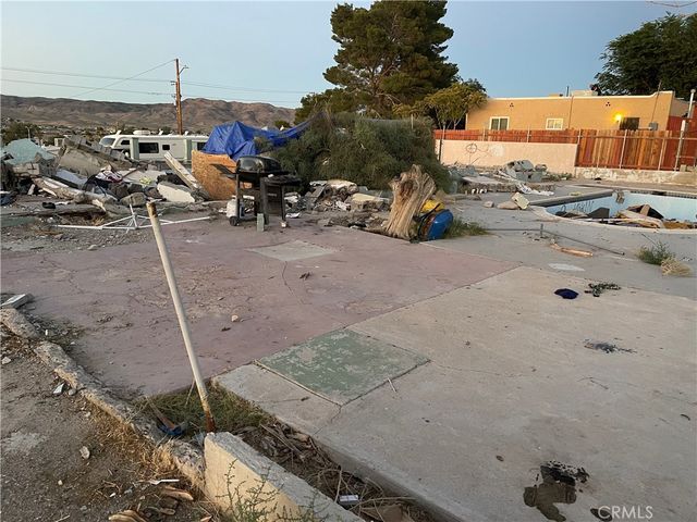 226 E Fredricks, Barstow, CA 92311