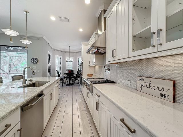 9728 HIGHLAND PARK PLACE, Palmetto, FL 34221