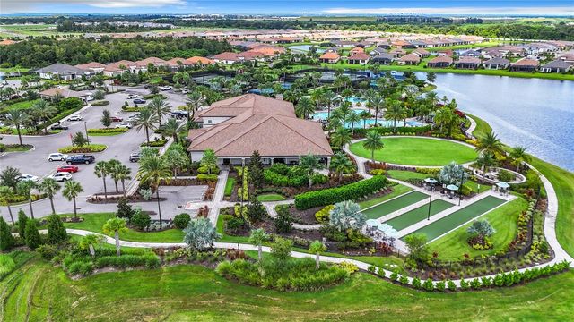 9728 HIGHLAND PARK PLACE, Palmetto, FL 34221