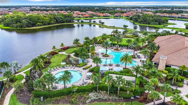 9728 HIGHLAND PARK PLACE, Palmetto, FL 34221