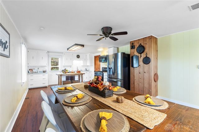 9471 Deardoff Road, Franklin, OH 45005