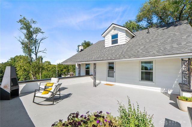 9471 Deardoff Road, Franklin, OH 45005