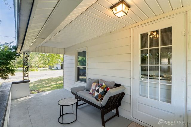 9471 Deardoff Road, Franklin, OH 45005