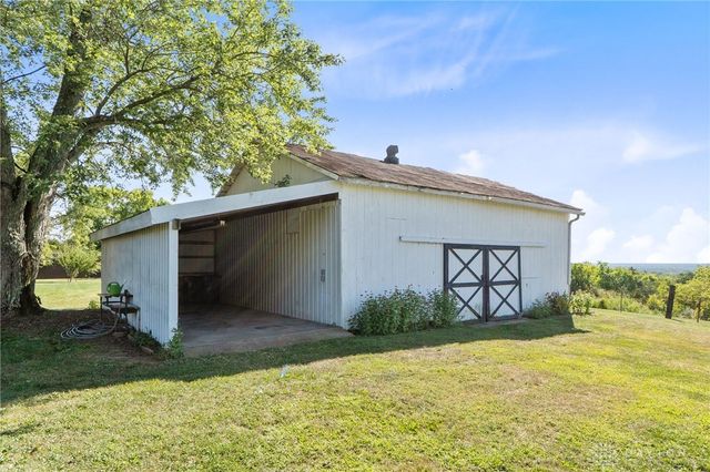 9471 Deardoff Road, Franklin, OH 45005