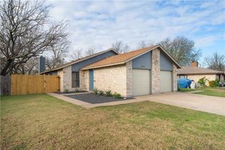 2305 Singletree Ave A, Austin, TX 78727