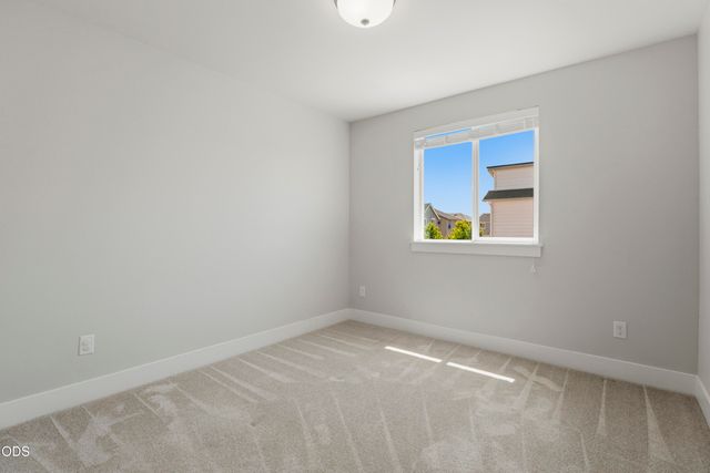 3757 NE Petrosa Avenue, Bend, OR 97701