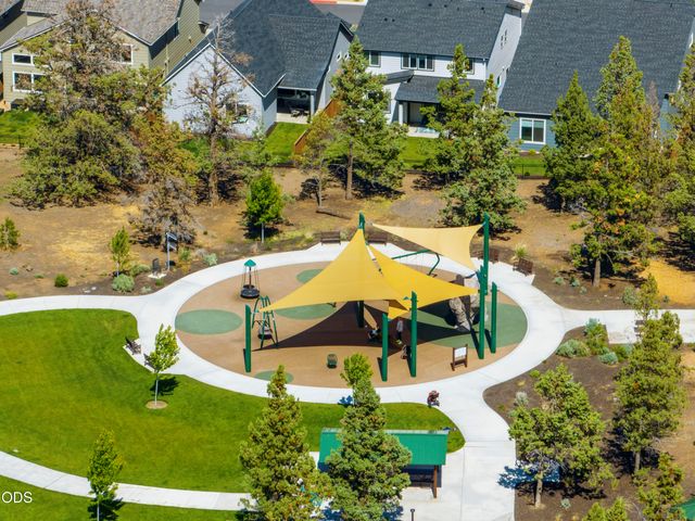3757 NE Petrosa Avenue, Bend, OR 97701