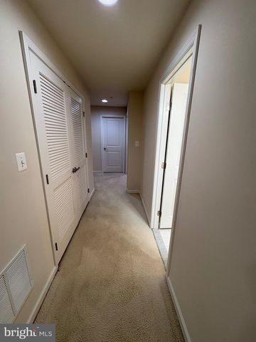 11707 EMERALD GREEN DR, Clarksburg, MD 20871