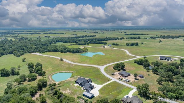 1 N 3996 Drive, Ramona, OK 74061