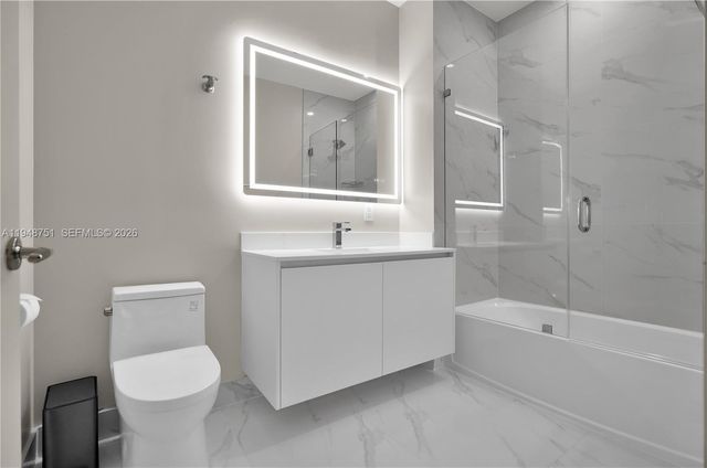 700 NE 24 PH5801, Miami, FL 33137