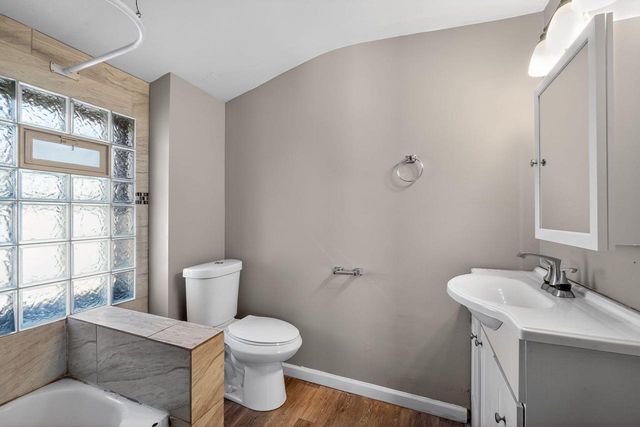 2840 N 58th STREET, Milwaukee, WI 53210