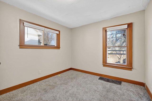 2840 N 58th STREET, Milwaukee, WI 53210