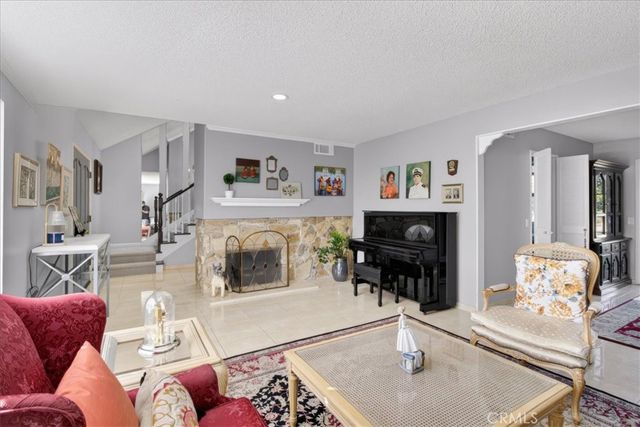 1241 Flintlock Rd, Diamond Bar, CA 91765