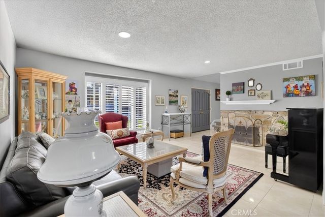 1241 Flintlock Rd, Diamond Bar, CA 91765