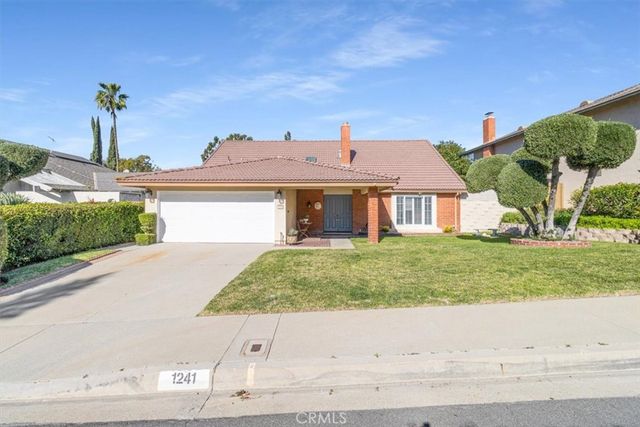 1241 Flintlock Rd, Diamond Bar, CA 91765