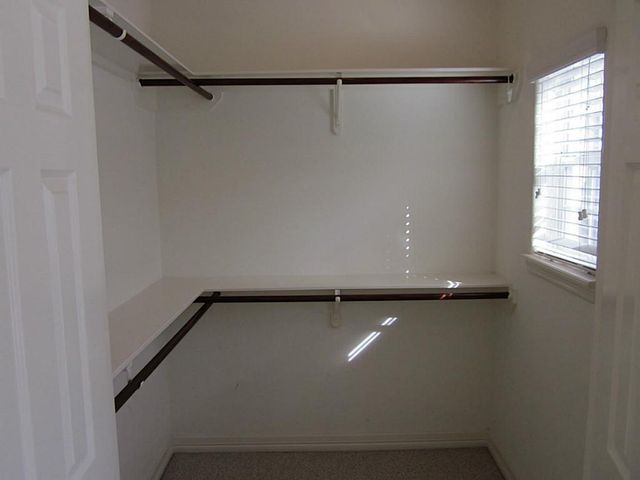 16020 Fountainview Drive 17, Montgomery, TX 77356