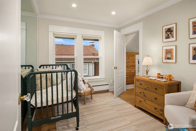 2307 Broadway E, Seattle, WA 98102