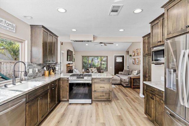 2283 Village Road, Escondido, CA 92026