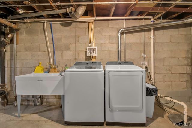 189 Niagara Falls Boulevard, Amherst, NY 14226