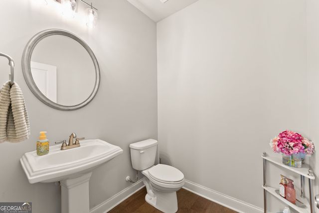7066 Tree House Way, Flowery Branch, GA 30542