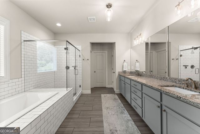 7066 Tree House Way, Flowery Branch, GA 30542