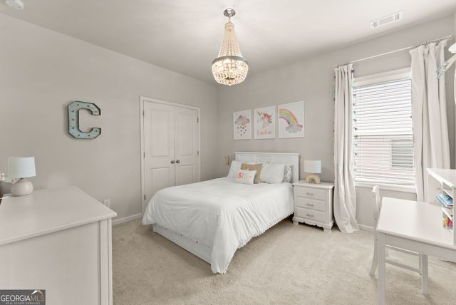 7066 Tree House Way, Flowery Branch, GA 30542