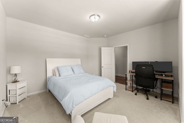 7066 Tree House Way, Flowery Branch, GA 30542