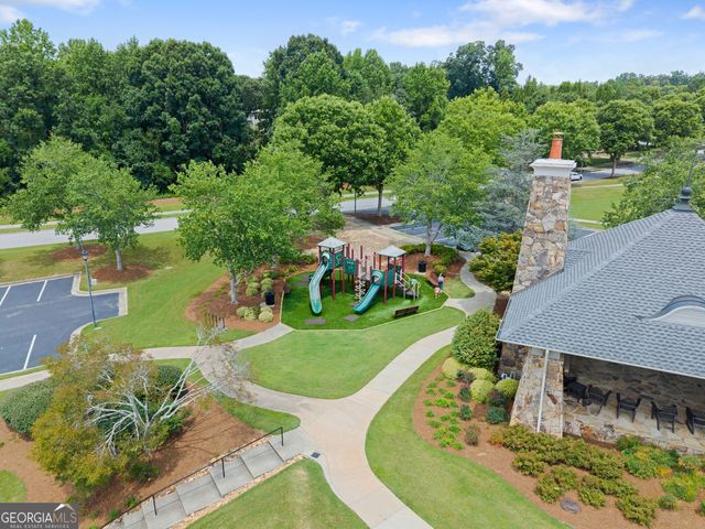 7066 Tree House Way, Flowery Branch, GA 30542