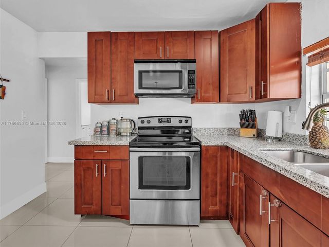 4401 Johnson St, Hollywood, FL 33021