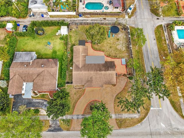 4401 Johnson St, Hollywood, FL 33021
