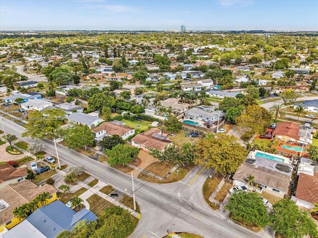 4401 Johnson St, Hollywood, FL 33021