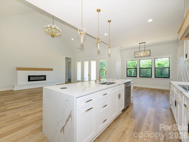1012 Harrogate Drive, Bessemer City, NC 28016
