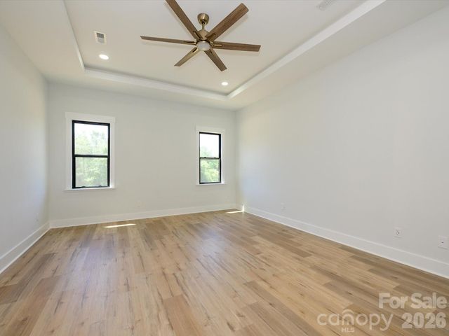 1012 Harrogate Drive, Bessemer City, NC 28016