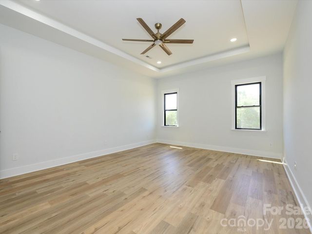 1012 Harrogate Drive, Bessemer City, NC 28016