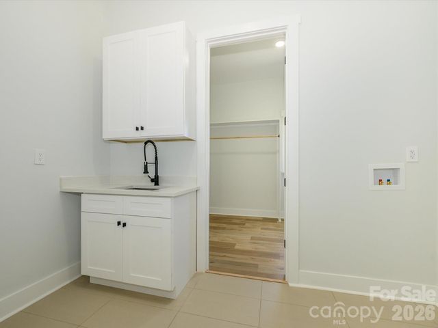 1012 Harrogate Drive, Bessemer City, NC 28016