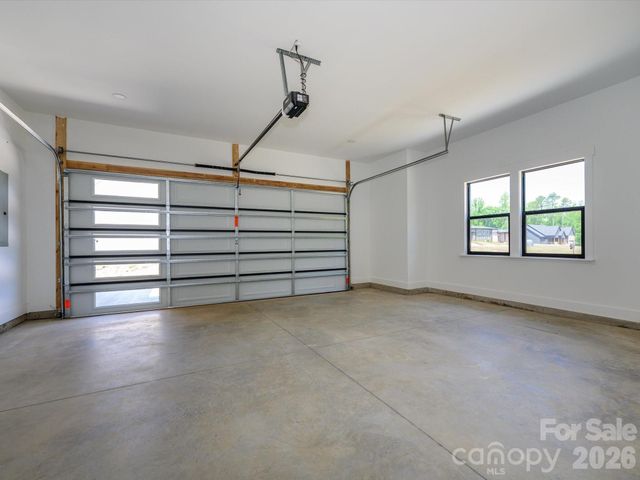 1012 Harrogate Drive, Bessemer City, NC 28016