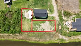 912 Trout Boulevard, Crystal Beach, TX 77650