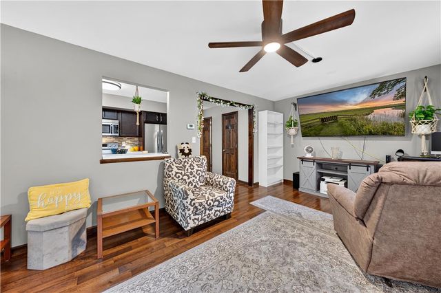 330 Parkside Drive, Macungie Boro, PA 18062